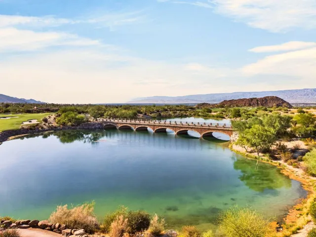 12-web-or-mls-Desert_Arroyo_011