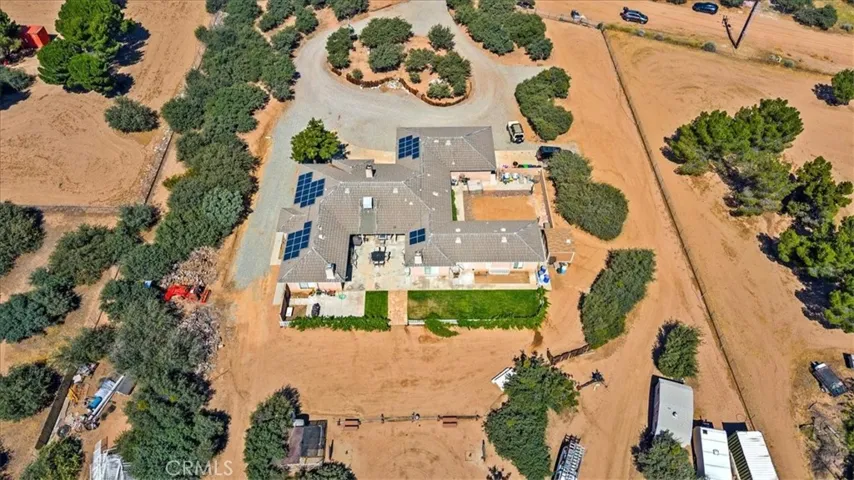 10271 Clover, Hesperia, California 92344