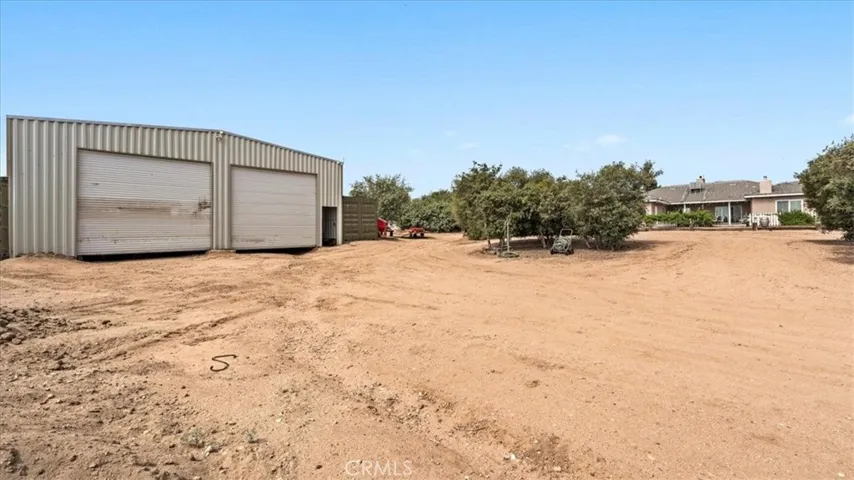 10271 Clover, Hesperia, California 92344