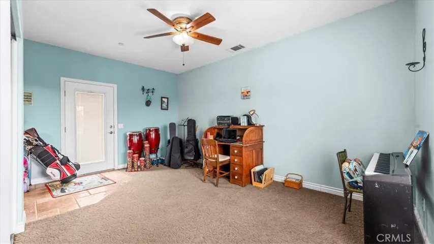 10271 Clover, Hesperia, California 92344