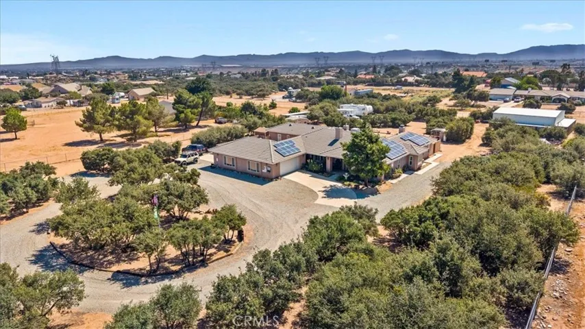 10271 Clover, Hesperia, California 92344
