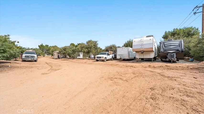 10271 Clover, Hesperia, California 92344