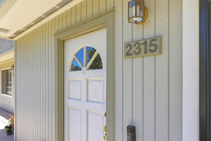 2315 Sharon Road, Menlo Park, California 94025 — photo 5