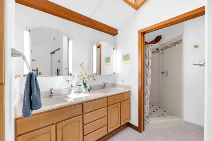 351 Canyon Vista, Los Gatos, California 95033