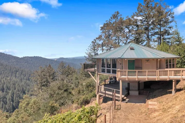 351 Canyon Vista, Los Gatos, California 95033