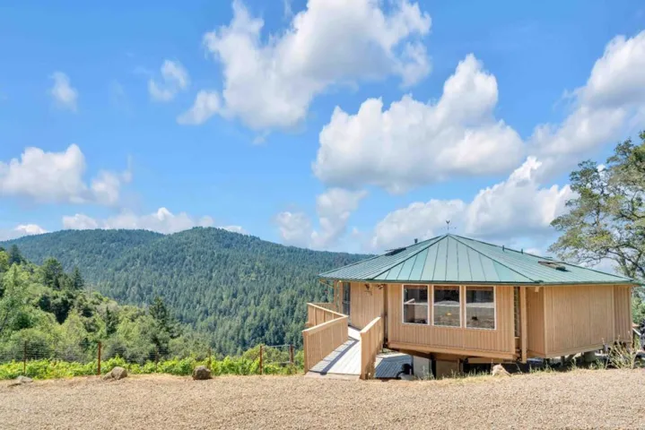 351 Canyon Vista, Los Gatos, California 95033