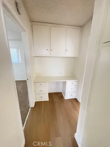Hallway to bedrooms