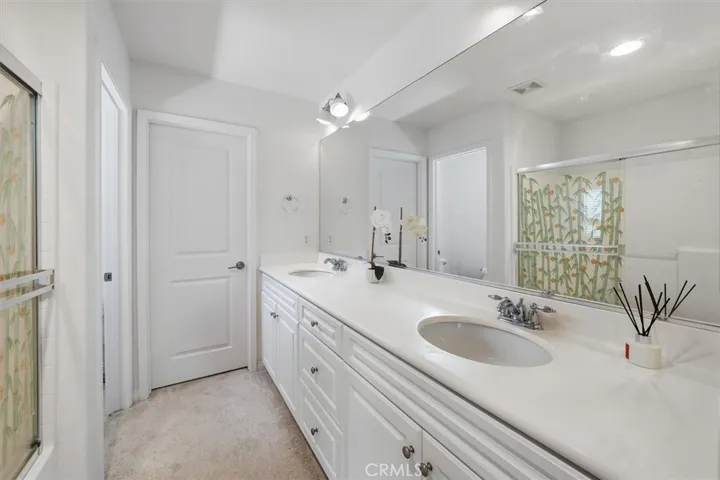 19324 Opal Lane, Saugus, California 91350