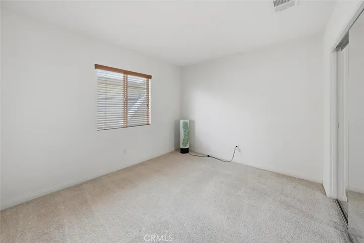 19324 Opal Lane, Saugus, California 91350
