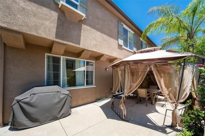 19324 Opal Lane, Saugus, California 91350