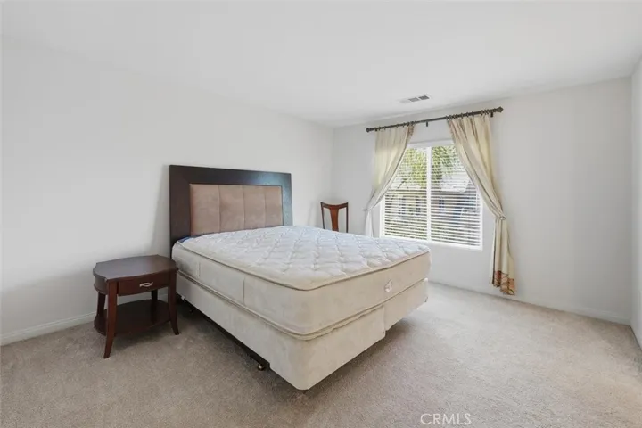 19324 Opal Lane, Saugus, California 91350