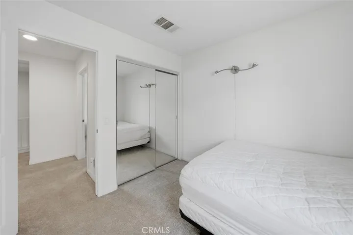 19324 Opal Lane, Saugus, California 91350