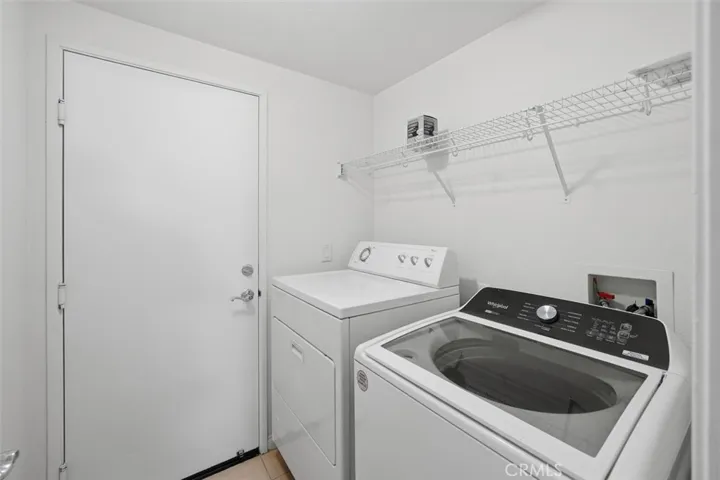 19324 Opal Lane, Saugus, California 91350