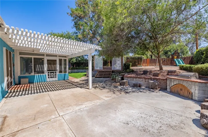 505 Marilyn Lane, Redlands, California 92373