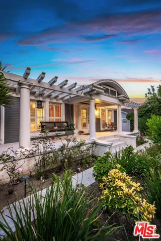 1308 N Ogden Drive, West Hollywood, California 90046