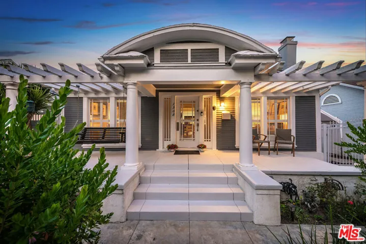 1308 N Ogden Drive, West Hollywood, California 90046