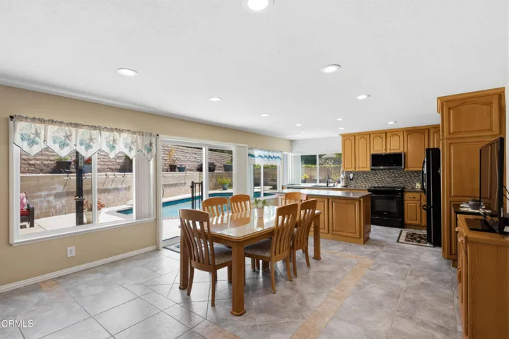 3695 Semple St MLS-9