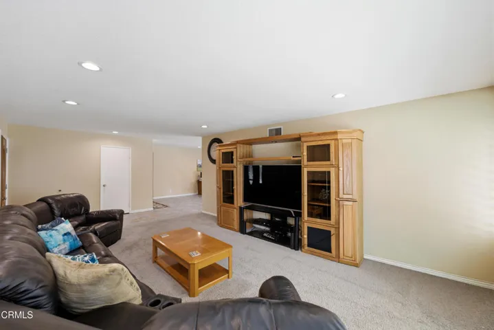 3695 Semple St MLS-7