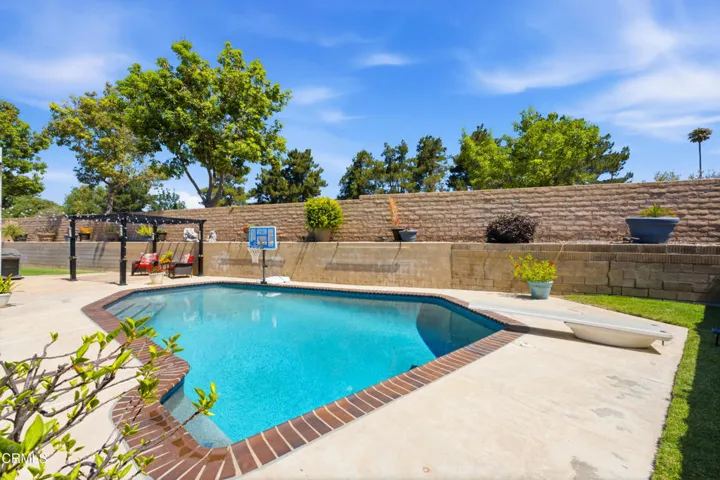 3695 Semple St MLS-26