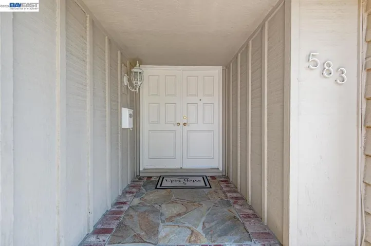 583 Covington Way, Livermore, California 94551