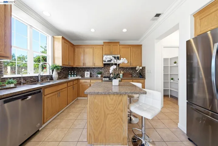 9804 Belladonna Dr, San Ramon, California 94582