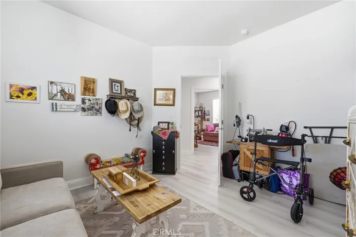 23301 Ridge Route #111 Drive, Laguna Hills, California 92653