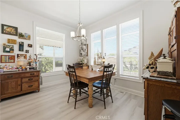 23301 Ridge Route #111 Drive, Laguna Hills, California 92653