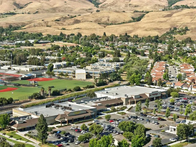 1252 Belbrook Way, Milpitas, California 95035