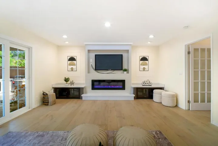1252 Belbrook Way, Milpitas, California 95035
