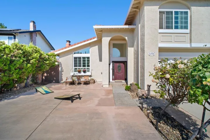1252 Belbrook Way, Milpitas, California 95035