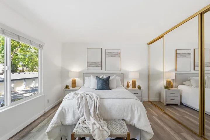 905 W Middlefield Road 972, Mountain View, California 94043