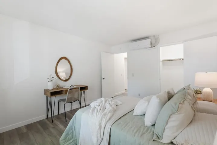 905 W Middlefield Road 972, Mountain View, California 94043