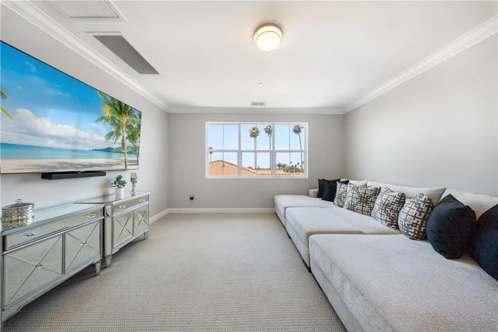 10095 Goldenrod Court, Rancho Cucamonga, California 91701