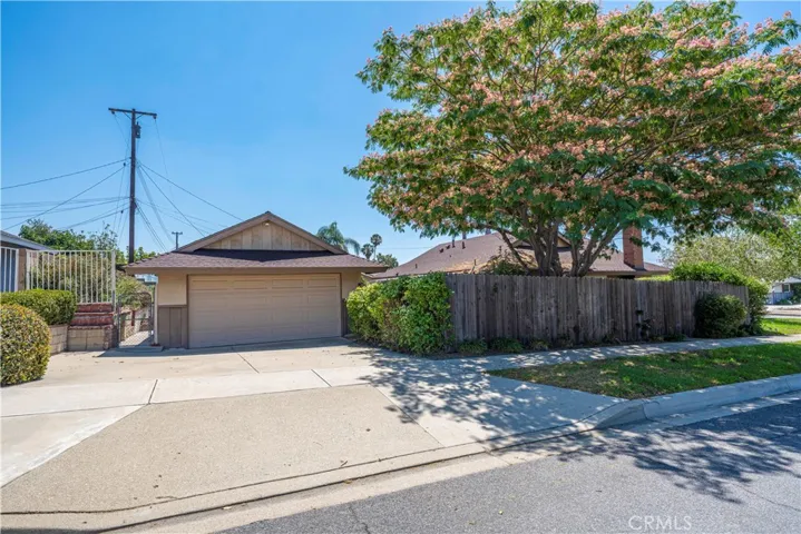 8630 Holly, Rancho Cucamonga, California 91701
