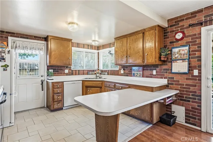 8630 Holly, Rancho Cucamonga, California 91701
