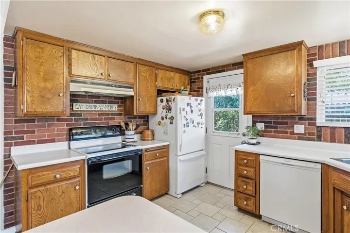 8630 Holly, Rancho Cucamonga, California 91701