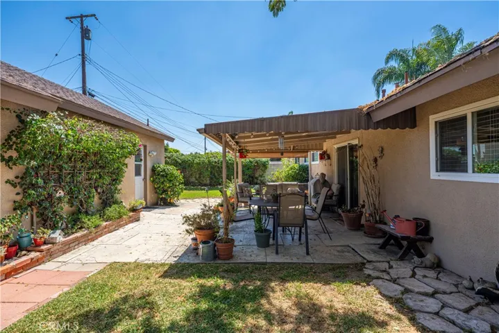 8630 Holly, Rancho Cucamonga, California 91701
