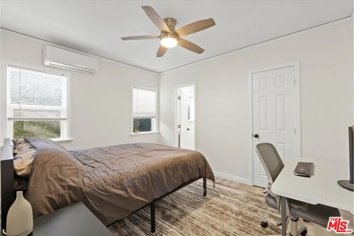 5718 Linden Avenue, Long Beach, California 90805