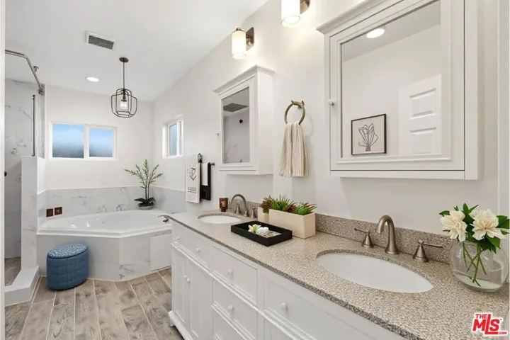 5718 Linden Avenue, Long Beach, California 90805