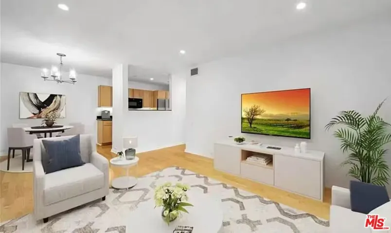 330 S Barrington Avenue 309, Los Angeles, California 90049