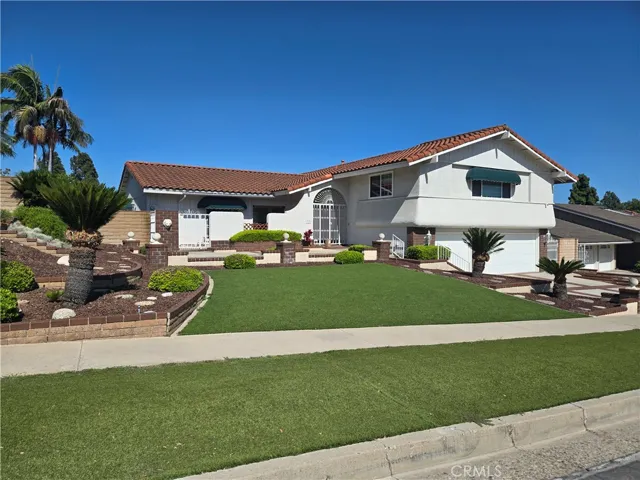 2200 Camino Rey, Fullerton, California 92833