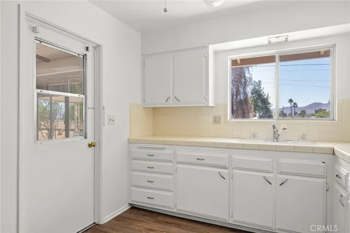 28763 Bradley Road, Menifee, California 92586