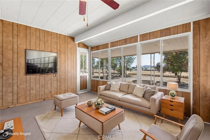 28763 Bradley Road, Menifee, California 92586