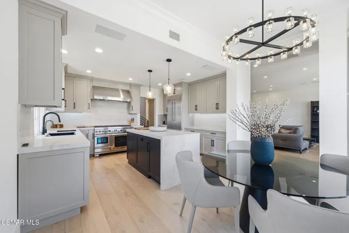 21-web-or-mls-2342-heatherbank-court