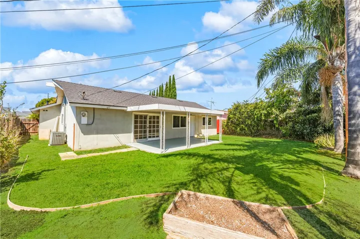 14362 Spa Drive, Huntington Beach, California 92647