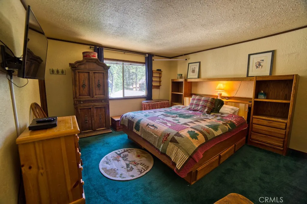 Master Bed Room