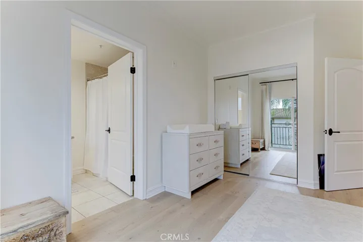 565 E San Jose Ph1, Burbank, California 91501