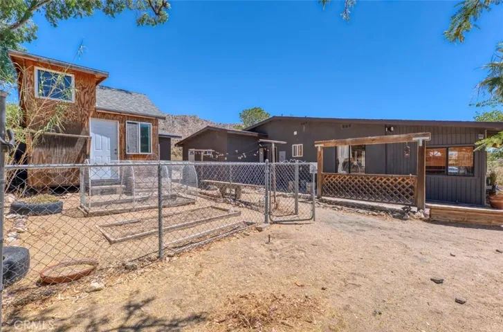 10344 San Gorgonio Avenue, Morongo Valley, California 92256