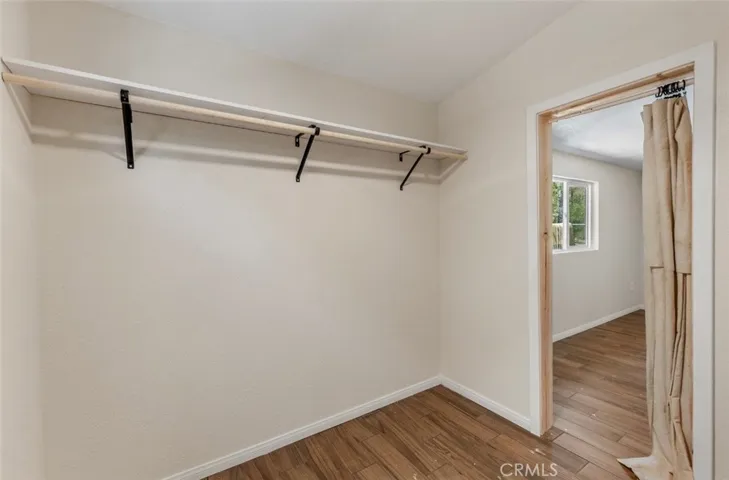 Walk in closet