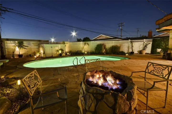 6245 Faust, Lakewood, California 90713